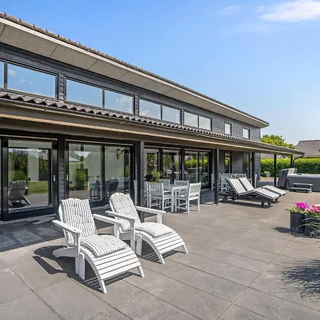3 Bedroom Amazing In Hemmet