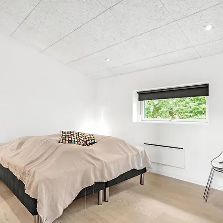 Awesome Home In Hemmet With Wifi