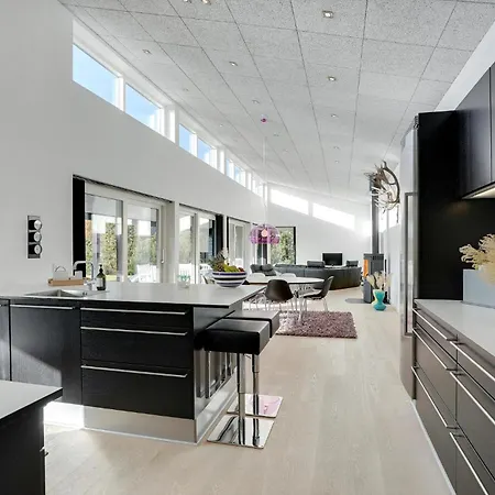 Awesome Home In Hemmet With Wifi بيت للعطل Hemmet